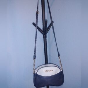 💙 NWOT Womens Betsey Johnson Two Toned Navy and Baby Blue Purse Date Lunch